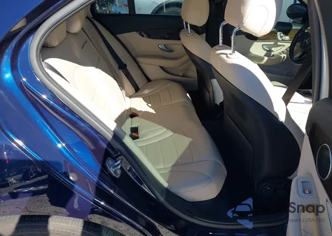 2018 Mercedes-Benz C 300 from USA, damaged, VIN WDDWF4JB4JR398803